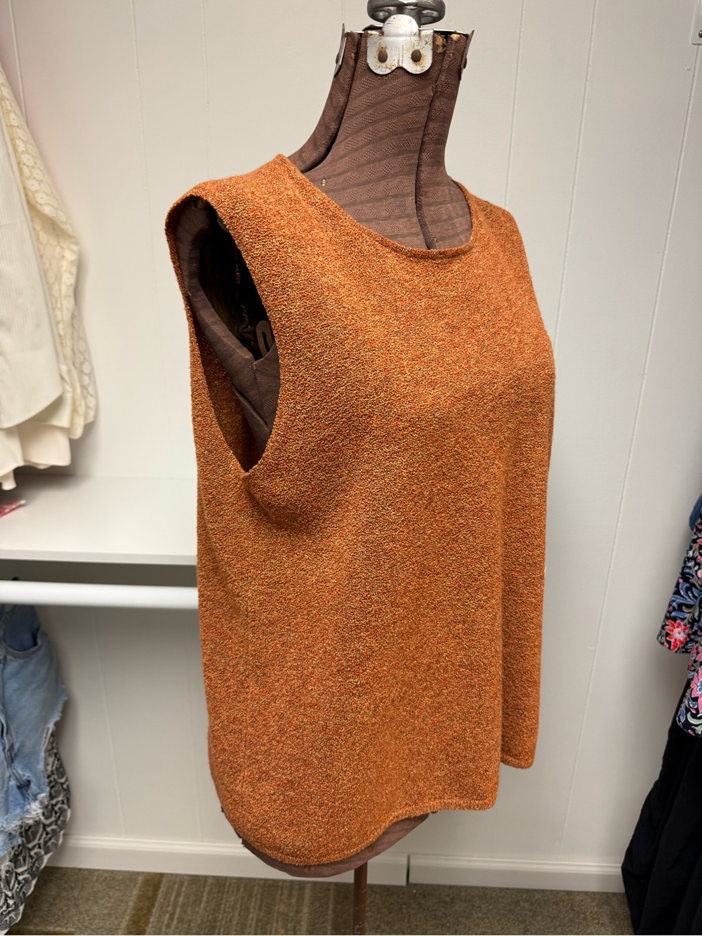 Vintage Eileen Fisher Merino Wool Knit Sleeveless Sweater Top Shell Size 1X - Picture 3 of 10